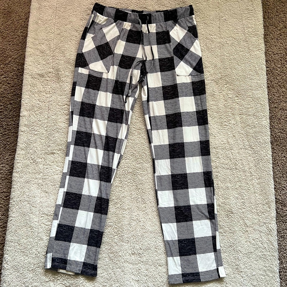 Lucky Brand Black and White Checkered Pajama Pants